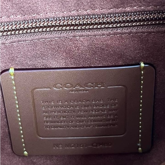 💰SOLD - C8480- Coach Hitch Backpack with Trompe L’oeil - Picture 11 of 13